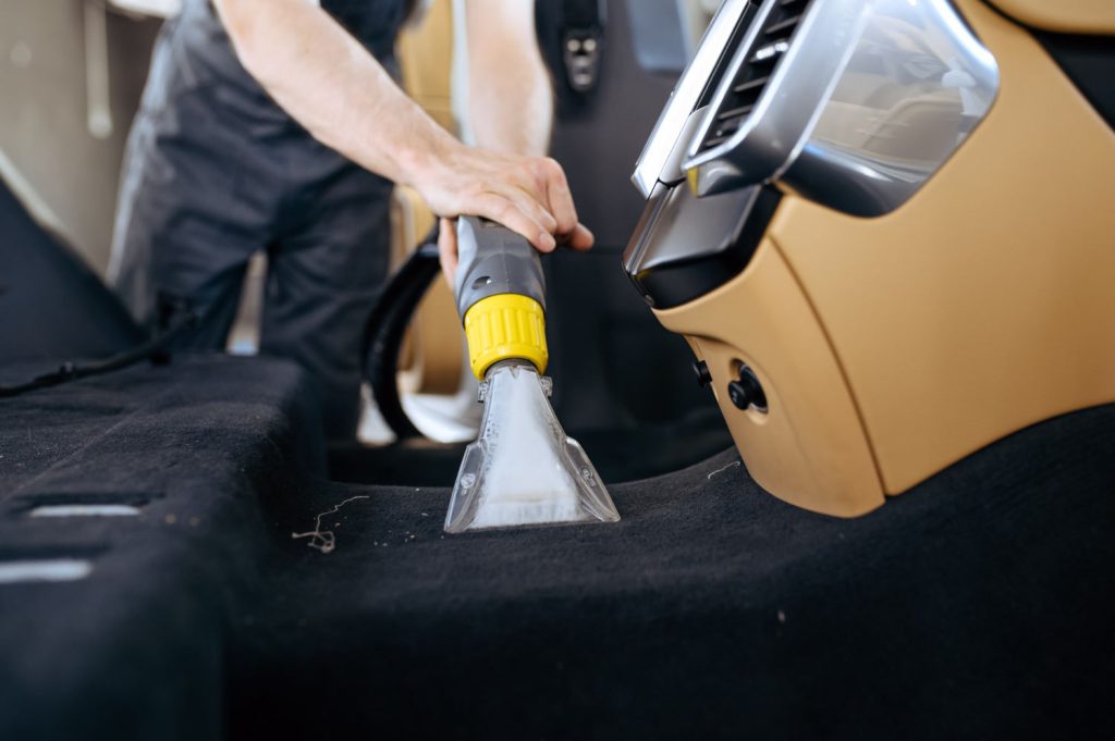 Auto-detailing to nie tylko czyszczenie samochodu, to prawdziwa sztuka, która wymaga odpowiednich narzędzi i produktów